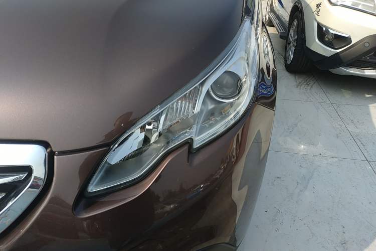 Used Peugeot 2008 2014 1.6L Automatic Fashion Edition