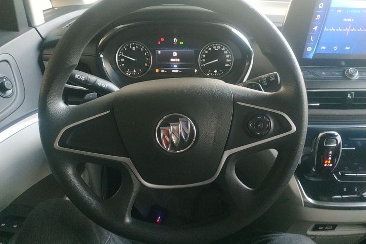 Used Buick GL8 2023 Land Executive Class Comfort Model
