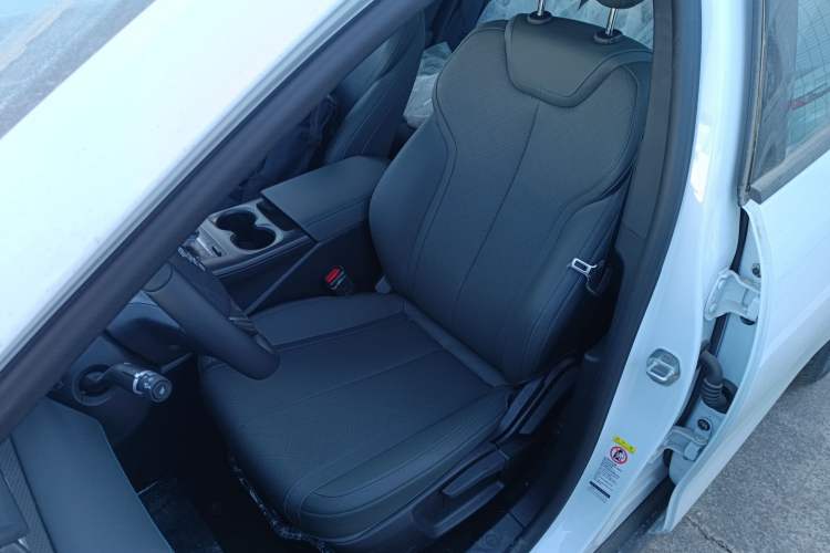 Used BYD Qin PLUS 2025 DM-i Smart Drive 55KM Leading Model
