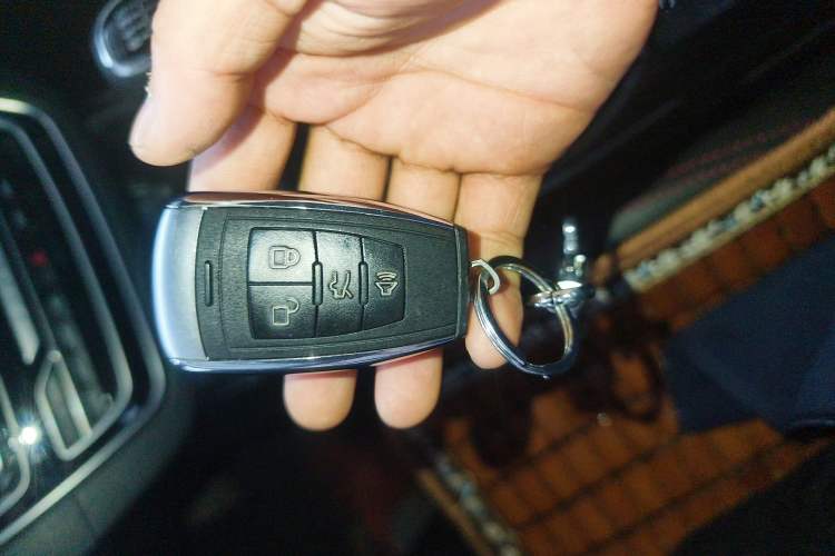 Used BAIC Beijing X5 2018 1.5T Manual Elite Edition China V Standard
