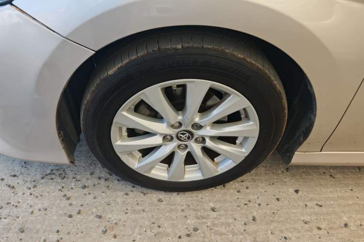 Used Toyota Camry 2018 2.0G Luxury Edition
