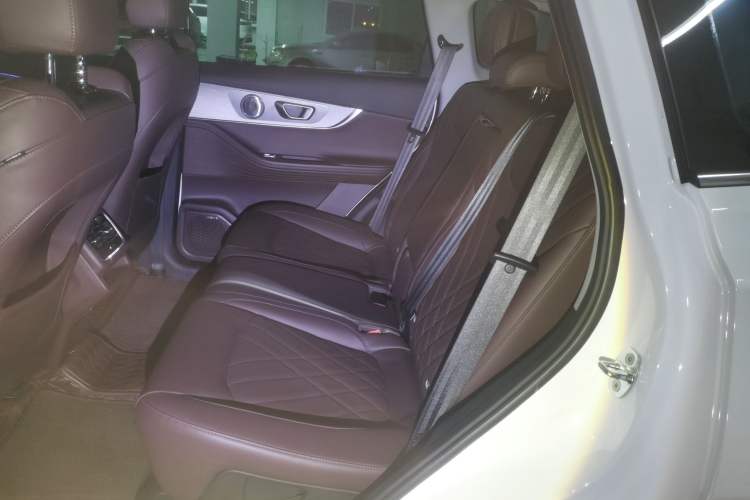 Used Chery Tiggo 8 PRO 2022 290T Two-Wheel Drive Haohan Edition 5 Seats
