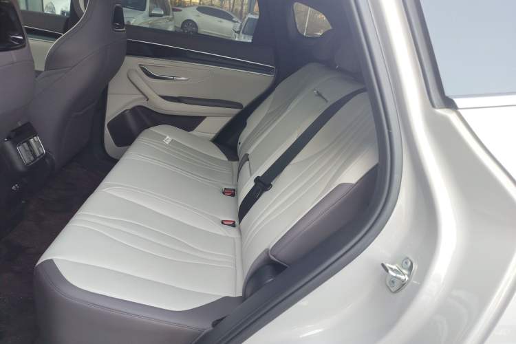 Used BYD Song PLUS New Energy 2025 DM-i 112KM Prestige Model