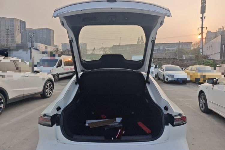 Used Changan UNI-V 2024 1.5T Prestige Edition
