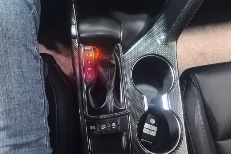 Used Kia KX5 2016 1.6T Automatic Two-Wheel Drive DLX
