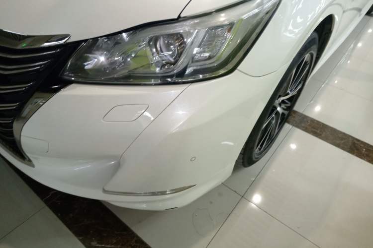 Used Toyota Crown 2018 2.0T Fashion Edition
