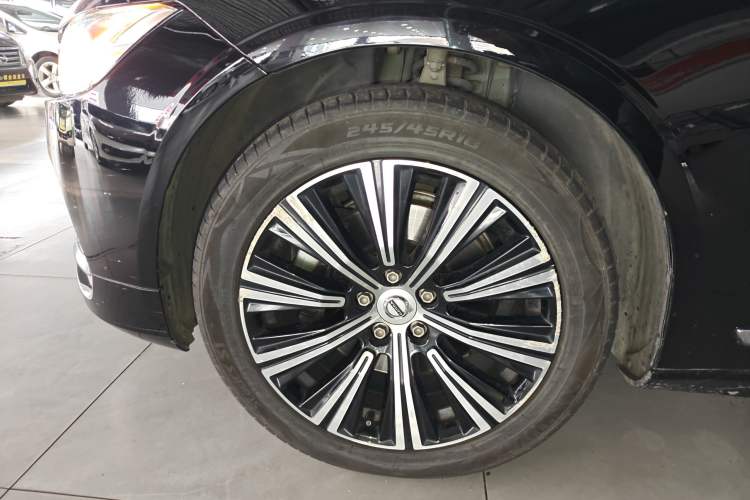 Used Volvo S90 2021 B5 Zhiyi Luxury Edition
