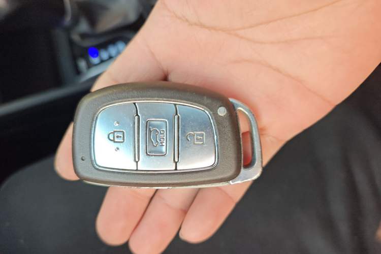 Used Hyundai Tucson 2018 1.6T Dual-Clutch Two-Wheel Drive 15th Anniversary Special Edition
