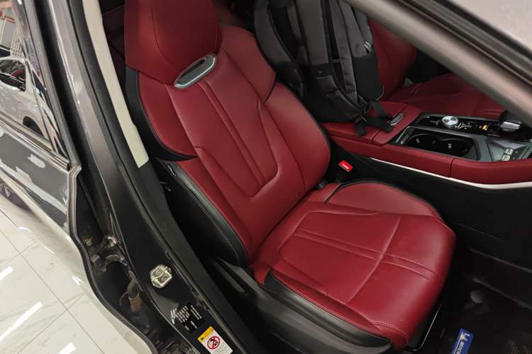 Used Changan CS75 PLUS 2022 1.5T Automatic Luxury Model
