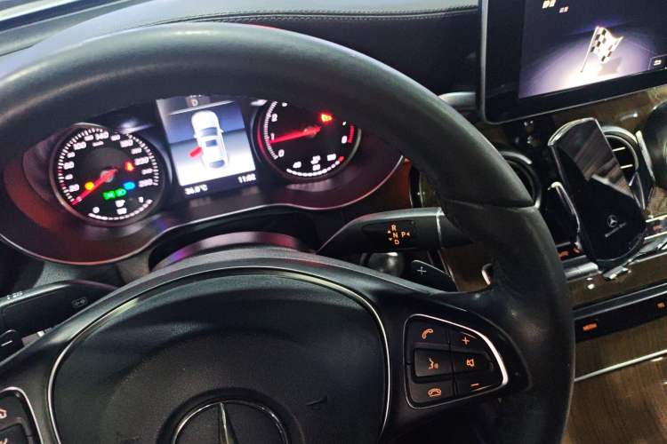 Used Mercedes-Benz GLC Coupe 2019 GLC 260 4MATIC Coupe SUV
