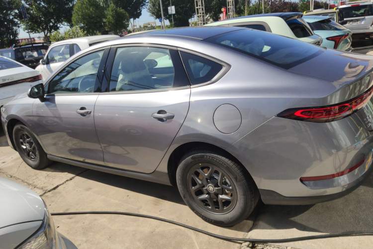 Used BYD Qin PLUS 2025 DM-i Smart Drive 55KM Leading Model
