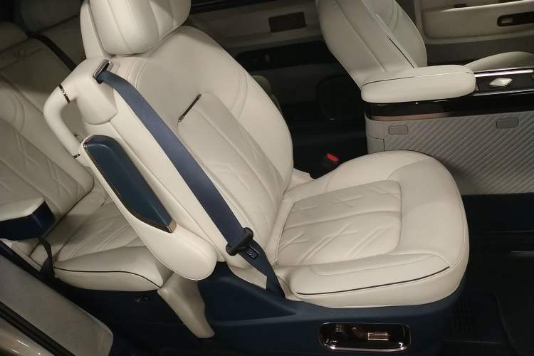 Used Zeekr MIX 2025 Long-Range Intelligent Driving Edition
