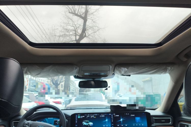 Used Ford Explorer 2023 EcoBoost 285 Four-Wheel Drive Titanium Edition 7-Seater
