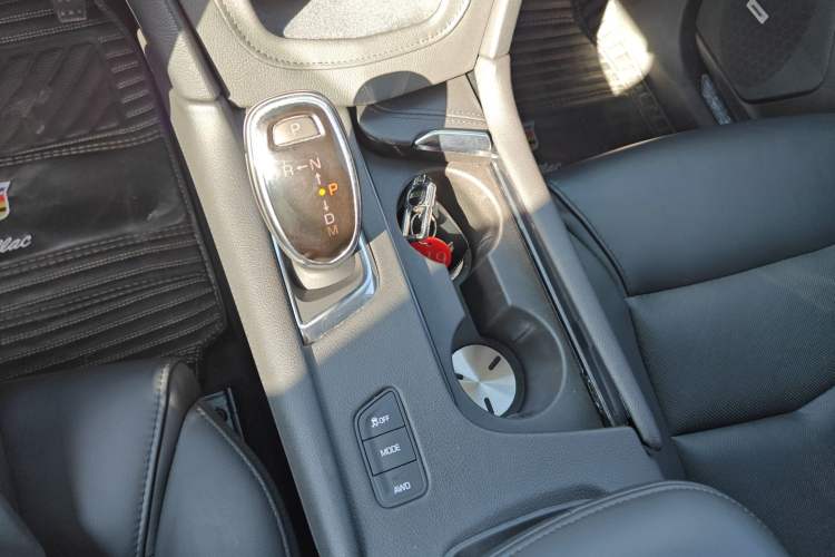 Used Cadillac XT5 2018 28T Four-Wheel Drive Luxury Model
