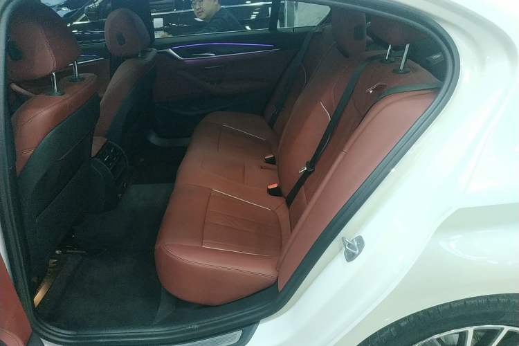 Used BMW 5 Series 2023 530Li Leading Model M Sport Package
