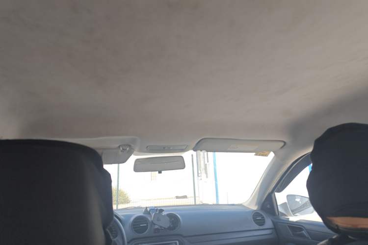 Used Volkswagen Jetta 2015 1.6L Manual Fashion Edition
