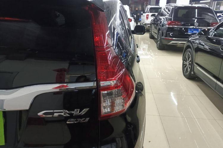 Used Honda CR-V 2015 2.0L two-wheel drive Fashion Edition