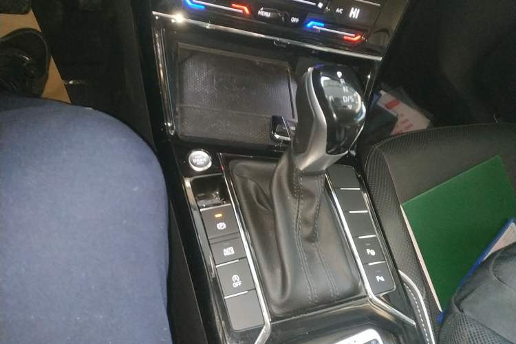 Used Volkswagen Passat 2022 330TSI Starry Luxury Edition
