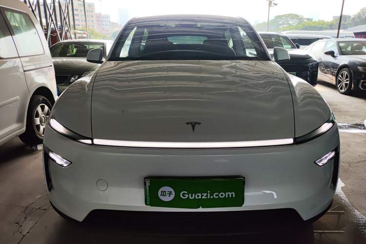 Used Tesla Model Y 2025 Rear-Wheel Drive First Edition
