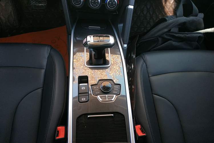 Used Haval H6 2018 Sport Edition 1.5T Automatic Two-Wheel Drive Elite Model China V Standard