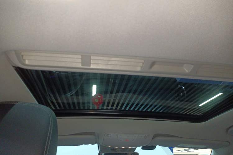 Used Mercedes-Benz E-Class 2016 E 200 L Sport Edition