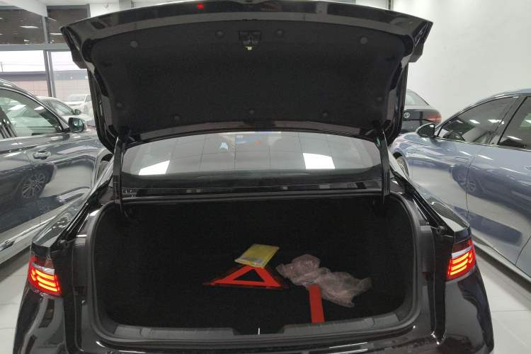 Used Geely Auto Preface 