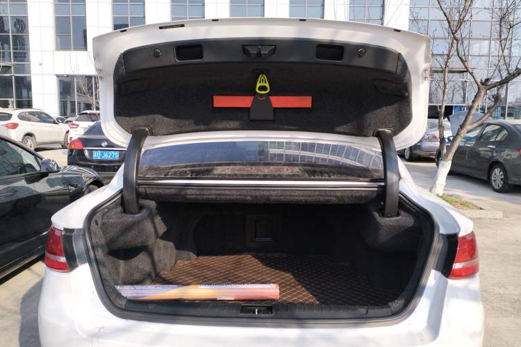 Used Geely Auto Emgrand GT 2017 2.4L Luxury Model
