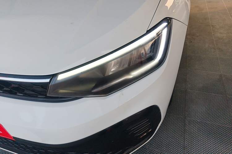 Used Volkswagen Lavida 2023 New Rui 1.5L Automatic New Yi Edition