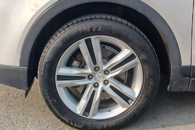 Used Zotye T700 2017 1.8T Dual-Clutch Luxury Model