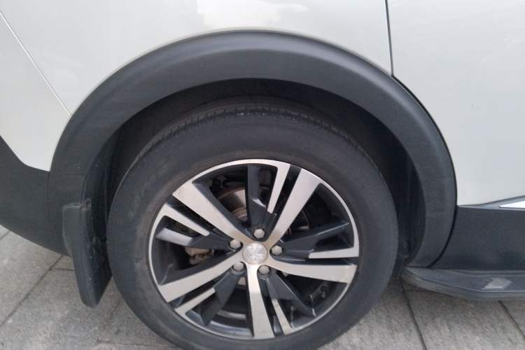 Used Peugeot 5008 2017 380THP 7-Seater Elite Edition
