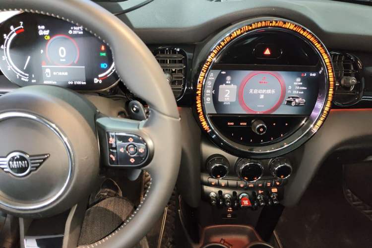 Used MINI MINI 2023 2.0T COOPER S Artist