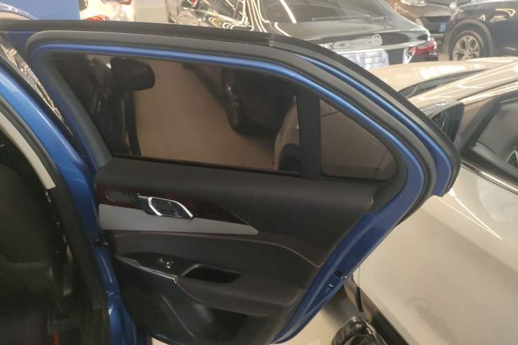 Used Lynk & Co 02 2018 1.5T DCT Two-Wheel Drive Pro Version China V Emission Standard
