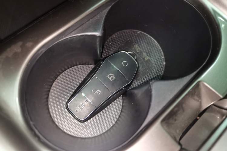 Used BYD Dolphin 2024 Honor Edition 420km Fashion Version
