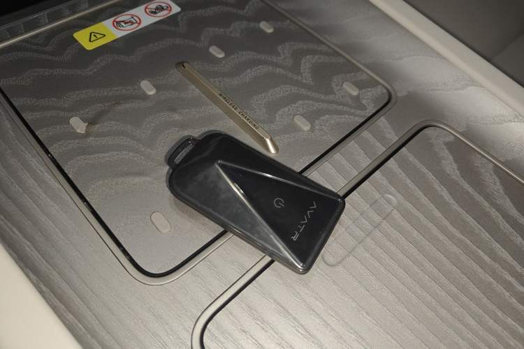 Used  12 2025 Ultra Extended-Range Edition
