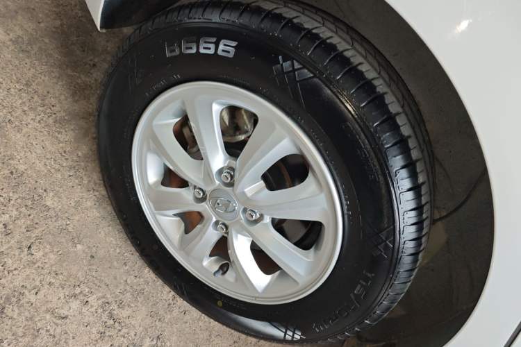 Used Hyundai Verna 2017 1.4L Automatic YueXiang Edition China V-standard