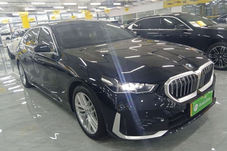 Used BMW 5 Series 2024 525Li Luxury Package
