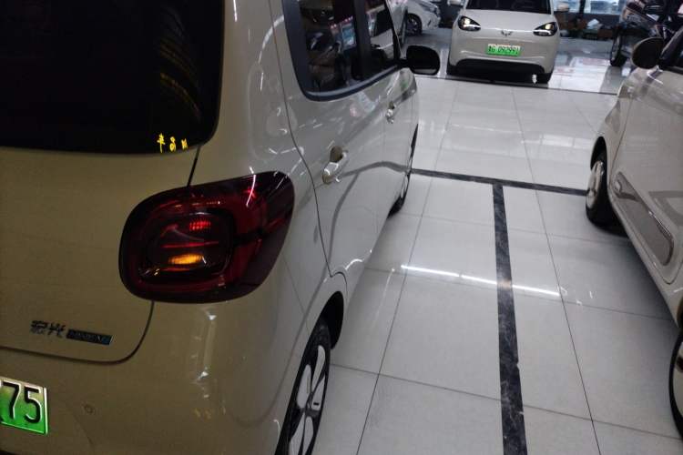 Used Wuling Hongguang MINIEV 2025 Four-Door Version Advanced Edition