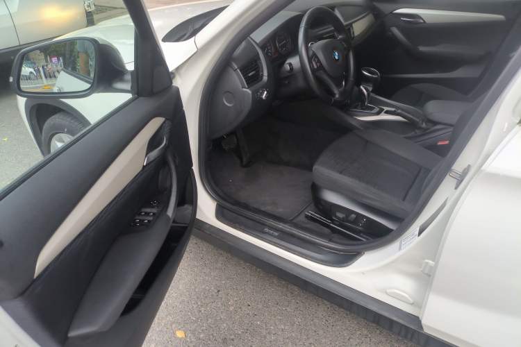 Used BMW X1 2014 sDrive18i Fashion Model