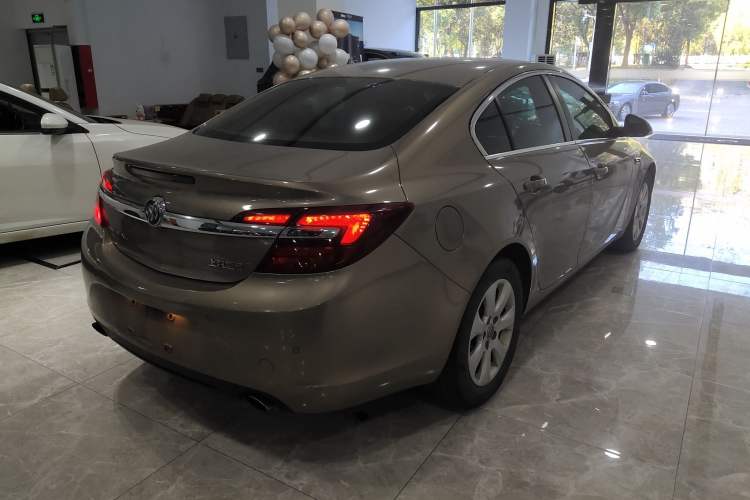 Used Buick Regal 2015 2.0L Leading Fashion Edition
