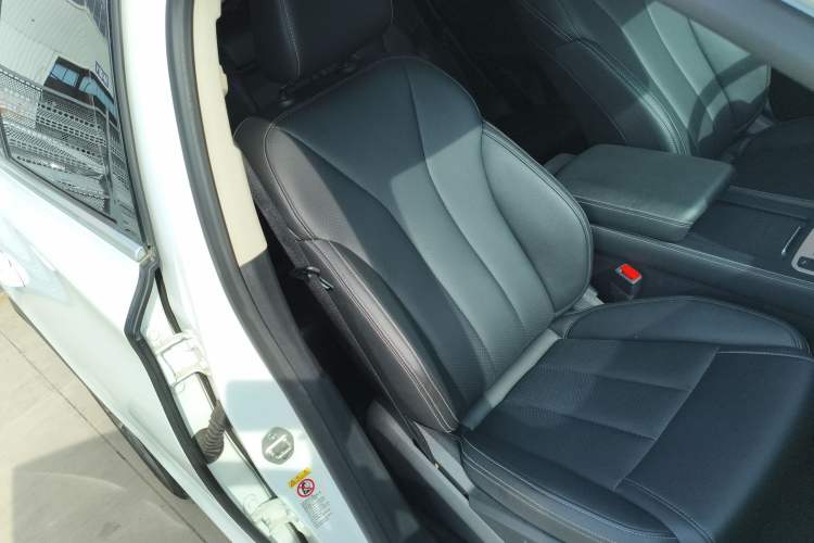 Used BYD Tang 2018 2.0T Automatic Smart Connect Prestige 7-Seater China V Standard