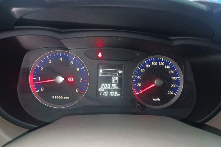 Used Venucia D50 2015 1.6L Automatic Fashion Edition
