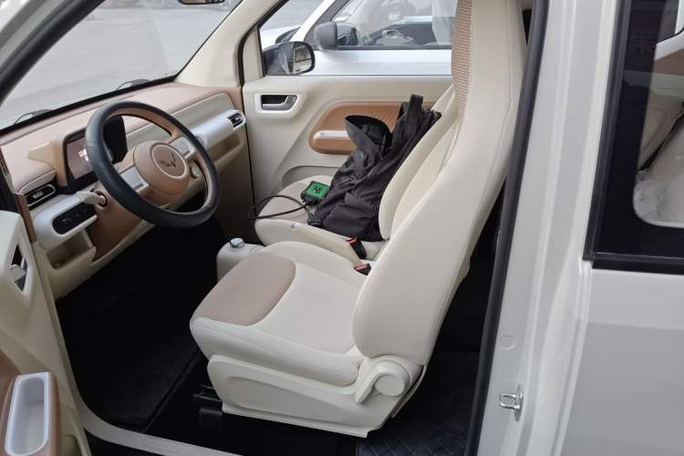 Used Wuling Hongguang MINIEV 2024 3rd Generation 215km Youth Edition