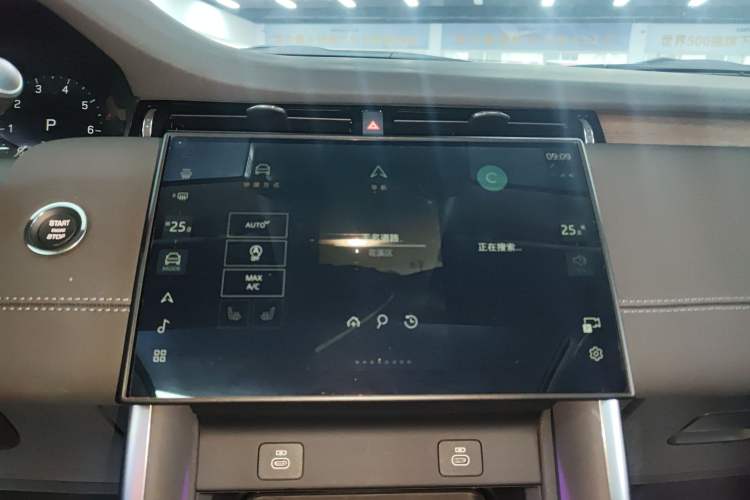 Used Land Rover Discovery Sport 2024 Performance Tech Edition