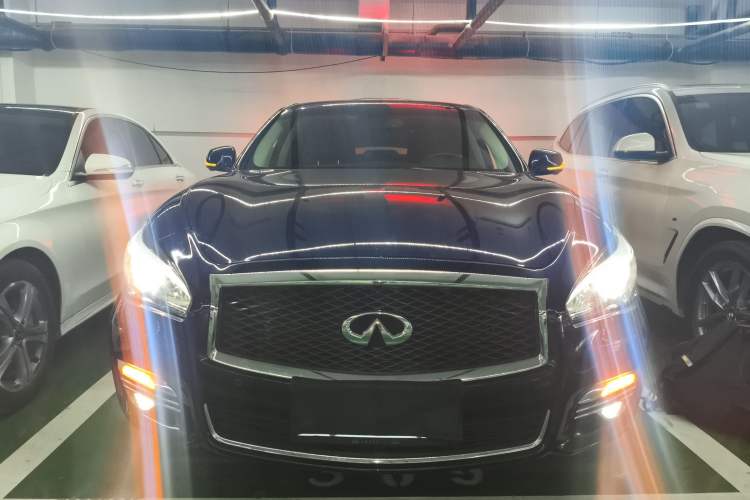 Used Infiniti Q70 2019 Q70L 2.0T Enjoyment Edition