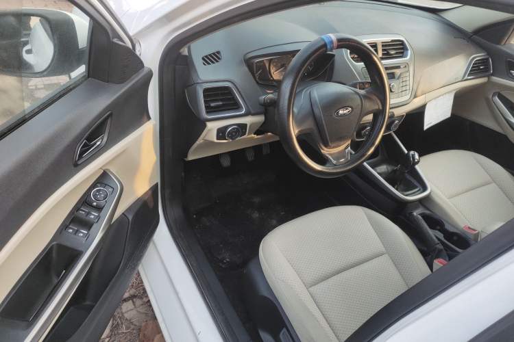 Used Ford Escort 2015 1.5L Manual Comfort Model
