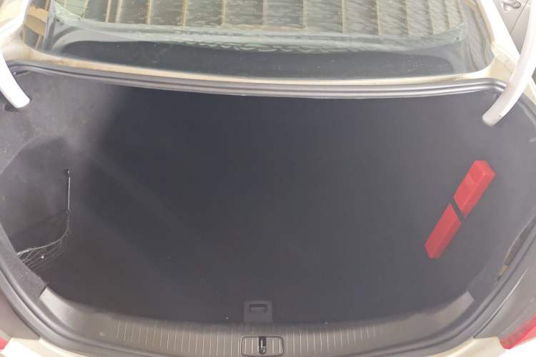 Used Buick Regal 2015 1.6T Leading Technology Model
