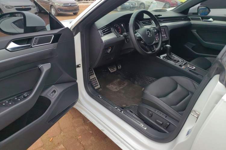 Used Volkswagen FAW-Volkswagen CC 2019 330TSI Glamour Edition China V Standard
