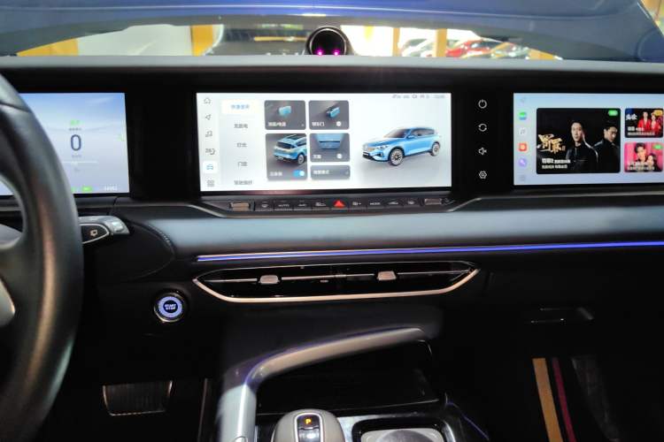 Used VOYAH FREE 2021 Four-Wheel Drive Standard Range-Extended Exclusive Luxury Package
