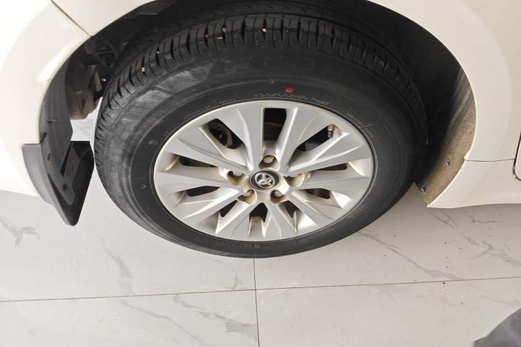 Used Toyota Corolla 2022 Dual-Motor 1.8L E-CVT Pioneer Edition
