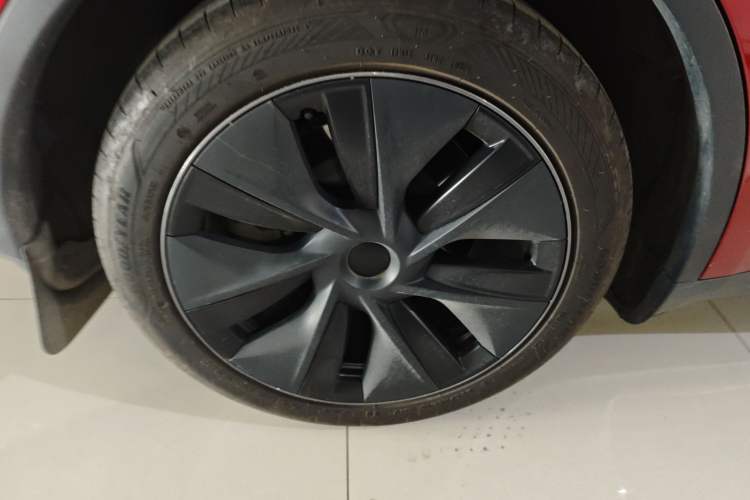 Used Tesla Model Y 2024 Rear-Wheel-Drive Version